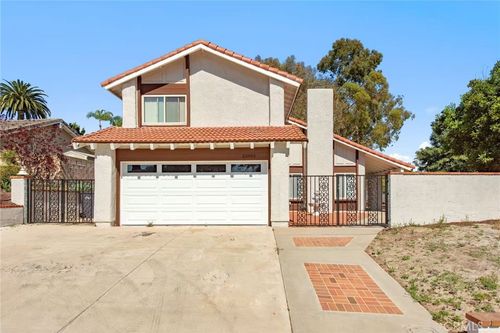 23992 Via La Coruna, Mission Viejo, CA, 92691-3527 | Card Image