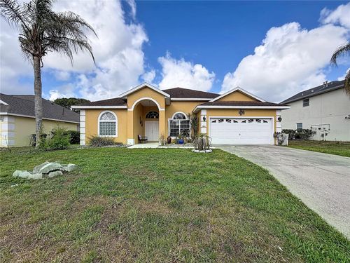 844 Montana Ave, DAVENPORT, FL, 33897-5643 | Card Image