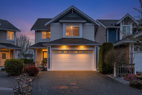 20829 84a Avenue, Langley, BC, V2Y2X5 | Card Image