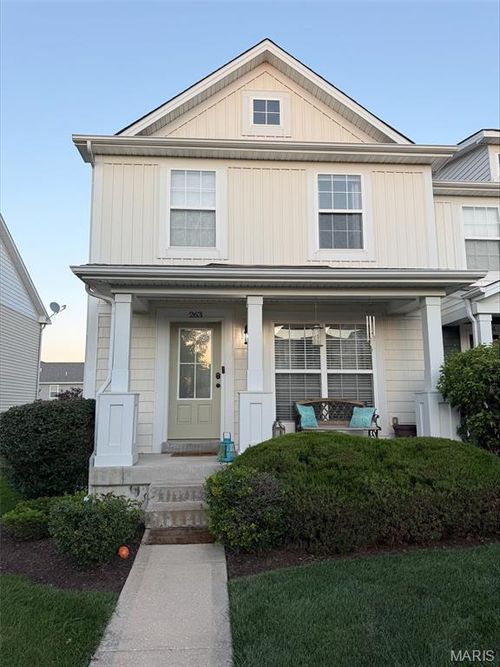 263 Countryshire Dr, Lake St Louis, MO, 63367-5823 | Card Image