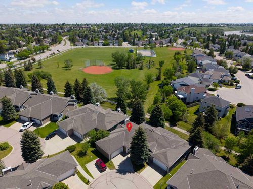 42 Douglasbank Gdns Se, Calgary, AB, T2Z2C9 | Card Image