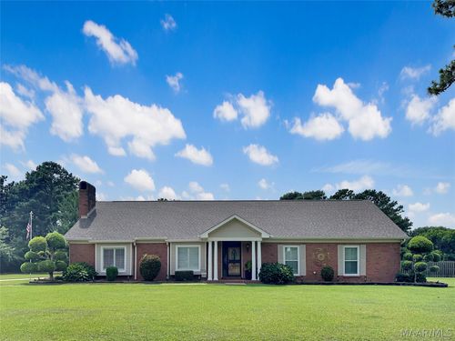 95 River Ridge Rd, Wetumpka, AL, 36093-2117 | Card Image