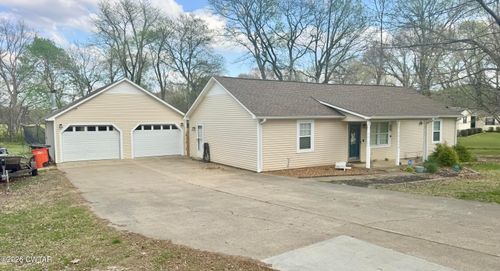 235 Tate Rd, Dyersburg, TN, 38024-8813 | Card Image