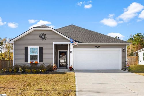 114 Layken Dr, Fountain Inn, SC, 29644-7360 | Card Image