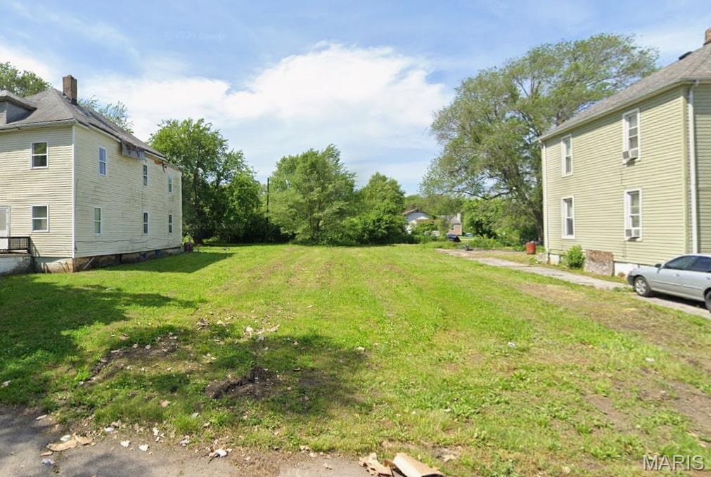 Residential Income in East St Louis 3