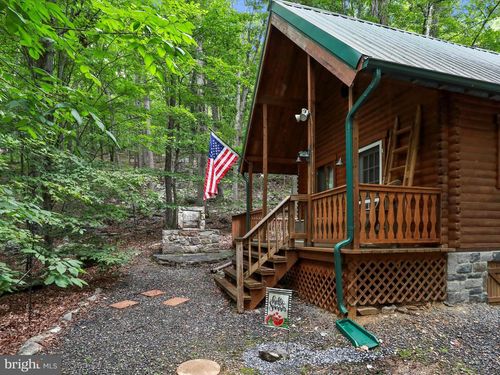 333 Rouse Mountain Rd, GREAT CACAPON, WV, 25422 | Card Image