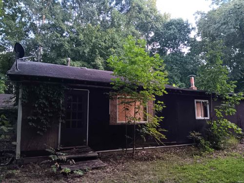 4336 Almond Rd, Cloverdale, IN, 46120-8114 | Card Image