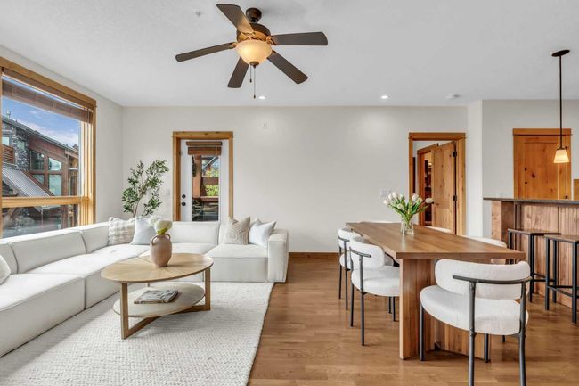 201 - 2100B Stewart Creek Dr, Condo with 2 bedrooms, 3 bathrooms and 1 parking in Canmore AB | Image 9