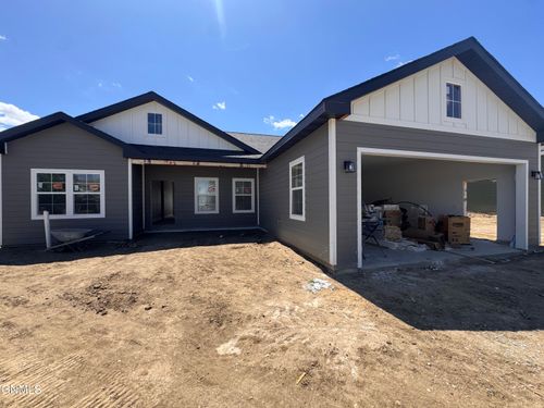 3309 10th Ave Ne, Watford City, ND, 58854-3301 | Card Image