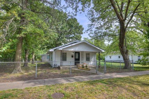 1023 S Connor Ave, Joplin, MO, 64801-4213 | Card Image