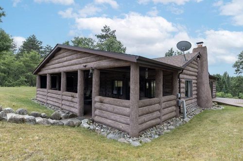 3320 Mapes Rd, Mio, MI, 48647-9511 | Card Image