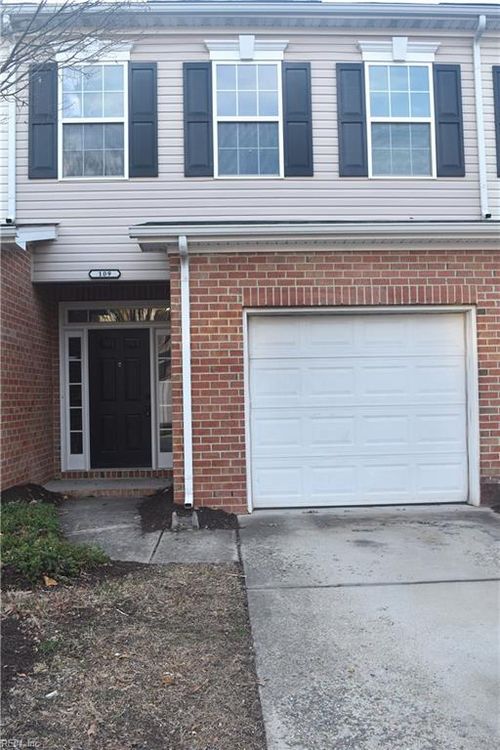 109 Chambers Rd, Newport News, VA, 23602-3709 | Card Image