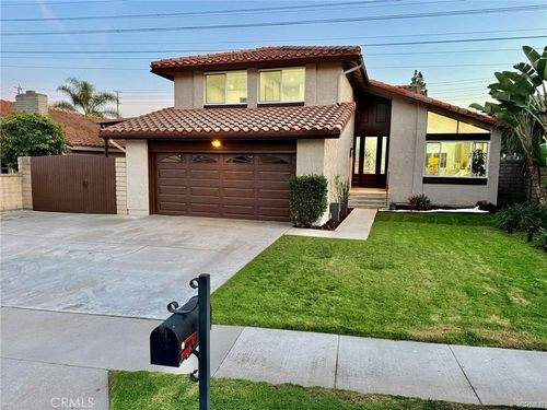 11702 Christy St, Cerritos, CA, 90703-7428 | Card Image