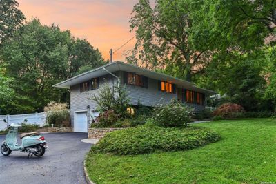 90 Eatons Neck Road, House other with 4 bedrooms, 2 bathrooms and null parking in Northport NY | Image 3