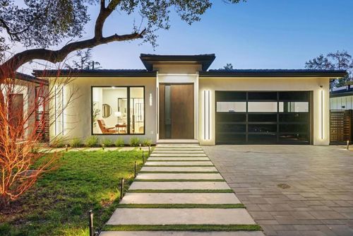 14695 Horseshoe Dr, Saratoga, CA, 95070-5918 | Card Image