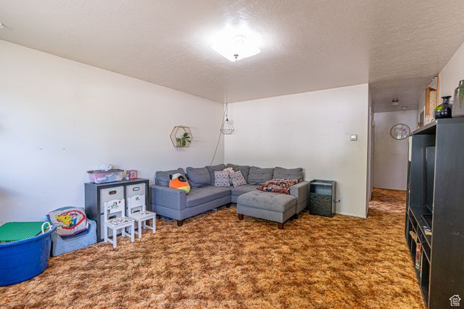 570 N 400 W, House other with 4 bedrooms, 2 bathrooms and 6 parking in Logan UT | Image 5