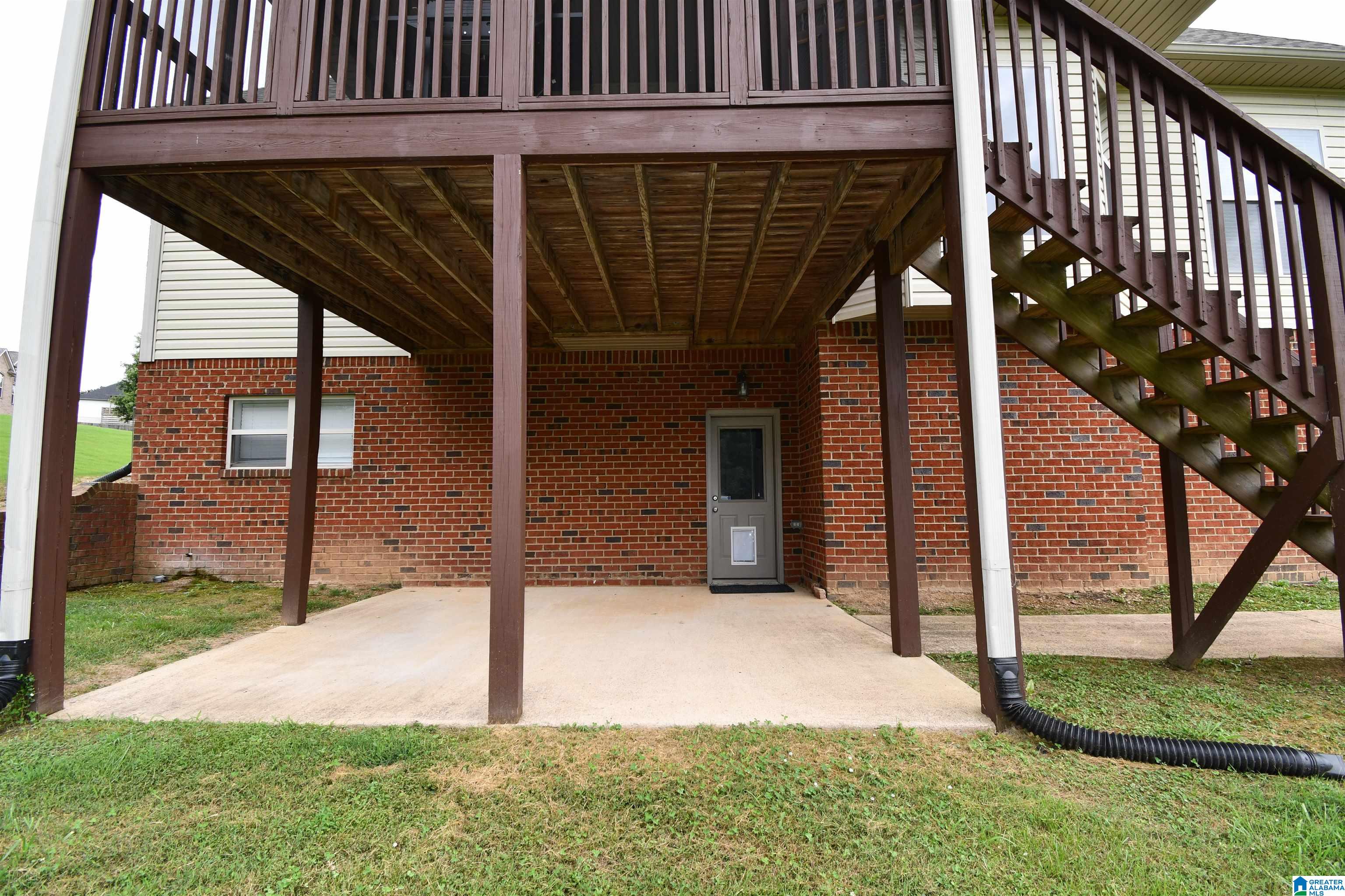 Residential in SPRINGVILLE 5