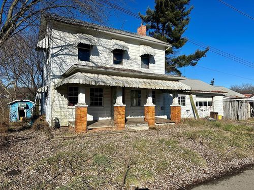 217 Railroad St, Oak Hill, OH, 45656-1050 | Card Image