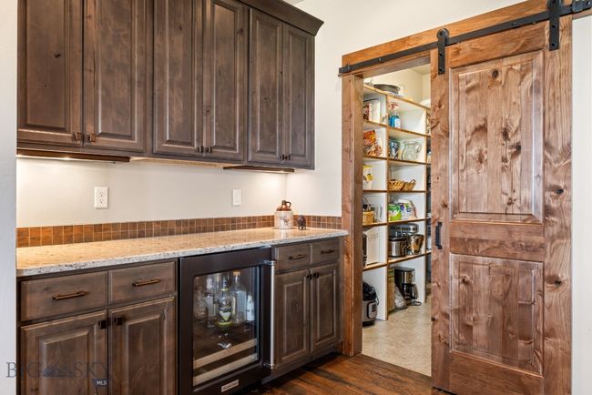 Wet Bar and Walk in Pantry | Image 10