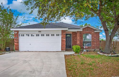 211 Starling Crk, New Braunfels, TX, 78130-7234 | Card Image