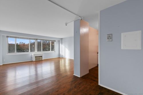 apt-3b-100 York St, New Haven, CT, 06511-5650 | Card Image