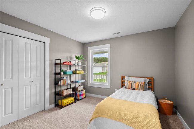 279 Aspen Hill Dr, Condo with 3 bedrooms, 2 bathrooms and null parking in Shelby MI | Image 16