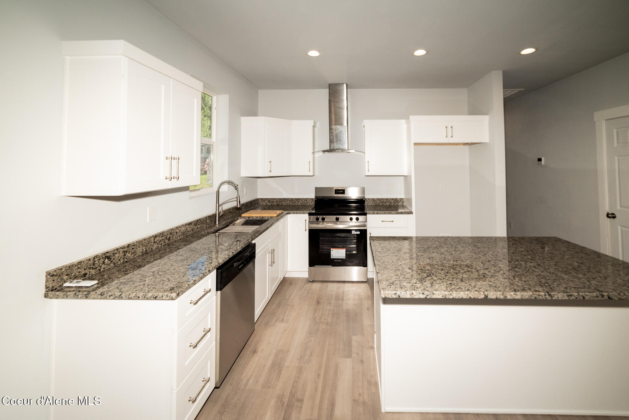 Residential in Plummer 5