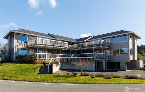 905-905 Ne Leach St, Coupeville, WA, 98239-9587 | Card Image