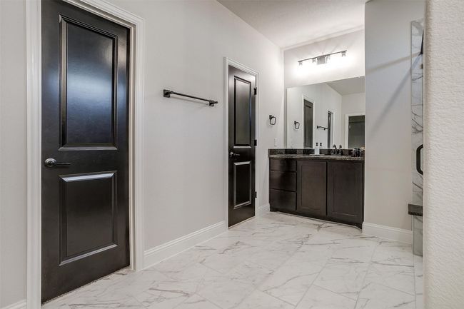 Bathroom with vanity | Image 7