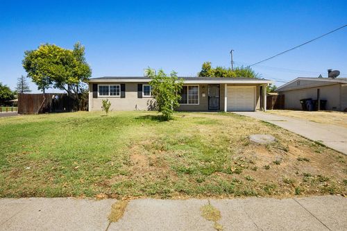 5824 Rosario Boulevard, North Highlands, CA, 95660 | Card Image