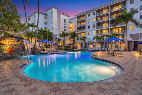 202-460 Launch Cir, NAPLES, FL, 34108-2369 | Card Image