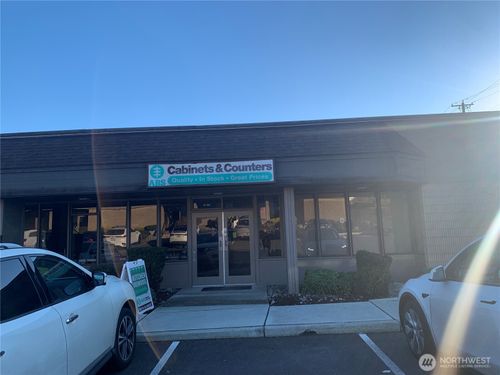 ste-a102-1940 124th Ave Ne, Bellevue, WA, 98005-2130 | Card Image