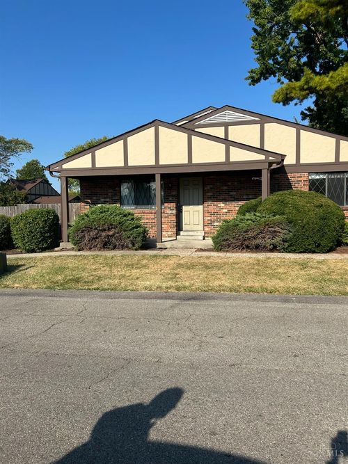 7393 Saxony Drive, West Chester, OH, 45069 | Card Image