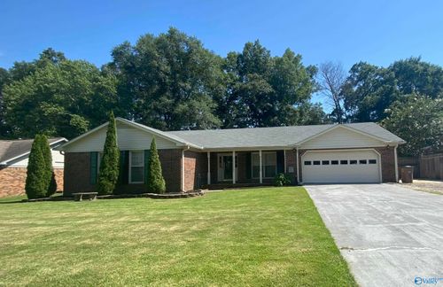 2209 Galahad Dr Sw, Decatur, AL, 35603-1120 | Card Image