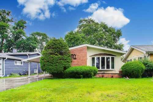 920 Pleasant Drive, Addison, IL, 60101 | Card Image