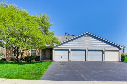 c-230 Crestview Dr, Wauconda, IL, 60084-3510 | Card Image