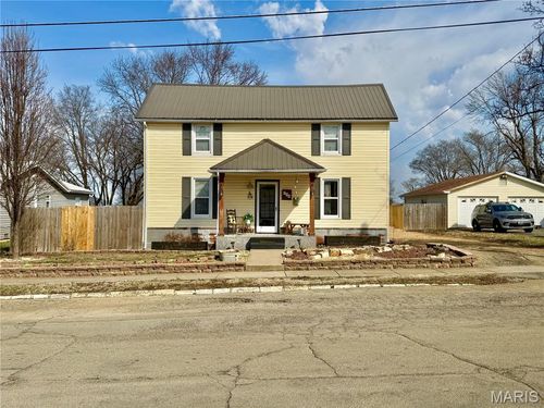 504 Jefferson St, Park Hills, MO, 63601-4252 | Card Image