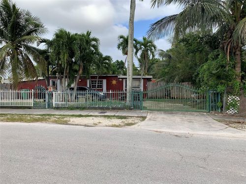 29015 Florida Rd, Homestead, FL, 33033-2513 | Card Image