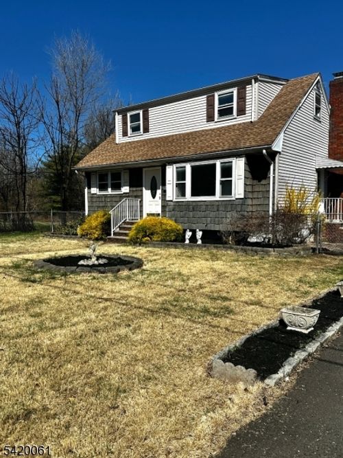 1312 Saint John St, Manville, NJ, 08835-1153 | Card Image