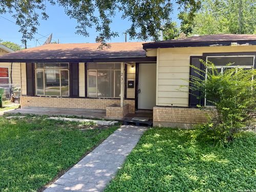 231 W Jewell St, San Antonio, TX, 78226-1311 | Card Image