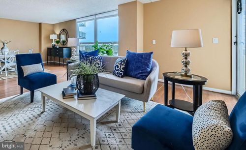 apt-808-205 Joppa Rd, TOWSON, MD, 21286-3298 | Card Image