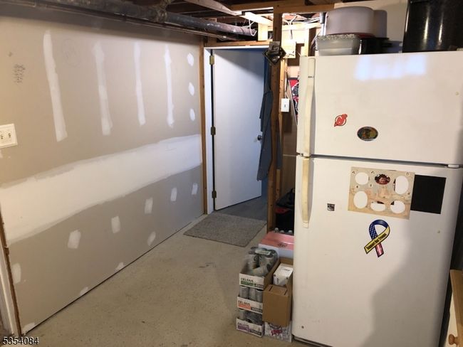 427 Miltonia St, House other with 2 bedrooms, 1 bathrooms and null parking in LINDEN NJ | Image 27