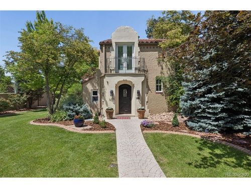 4301 E 6th Avenue Pkwy, Denver, CO, 80220-4939 | Card Image