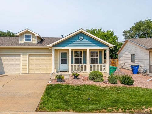 1225 Silver Hawk Ct, Pueblo, CO, 81008-2156 | Card Image