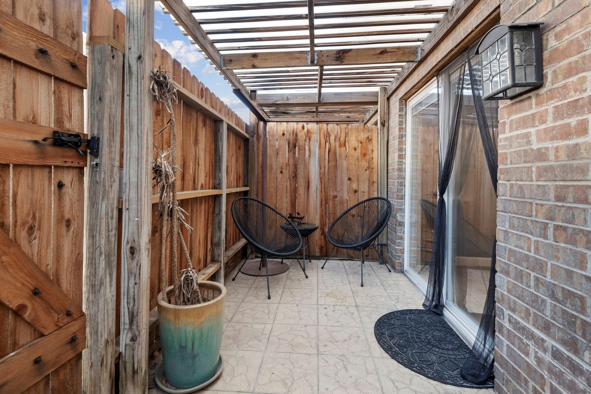 Residential Lease in Houston 2