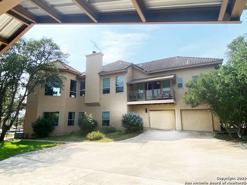 31360 Wild Oak Hl, Fair Oaks Ranch, TX, 78015-4131 | Card Image