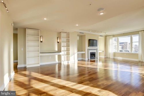 unit-413-801 Key Hwy, BALTIMORE, MD, 21230-4099 | Card Image