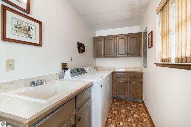 1800 Ridge Rd, House other with 4 bedrooms, 2 bathrooms and null parking in Hale MI | Image 32