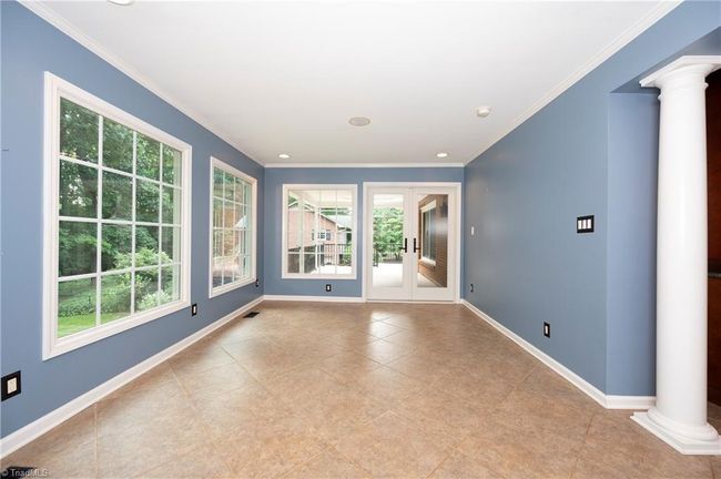 Sunrm to Porch & Deck | Image 18