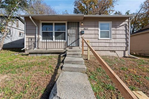 3633 Norton Ave, Kansas City, MO, 64128-2754 | Card Image